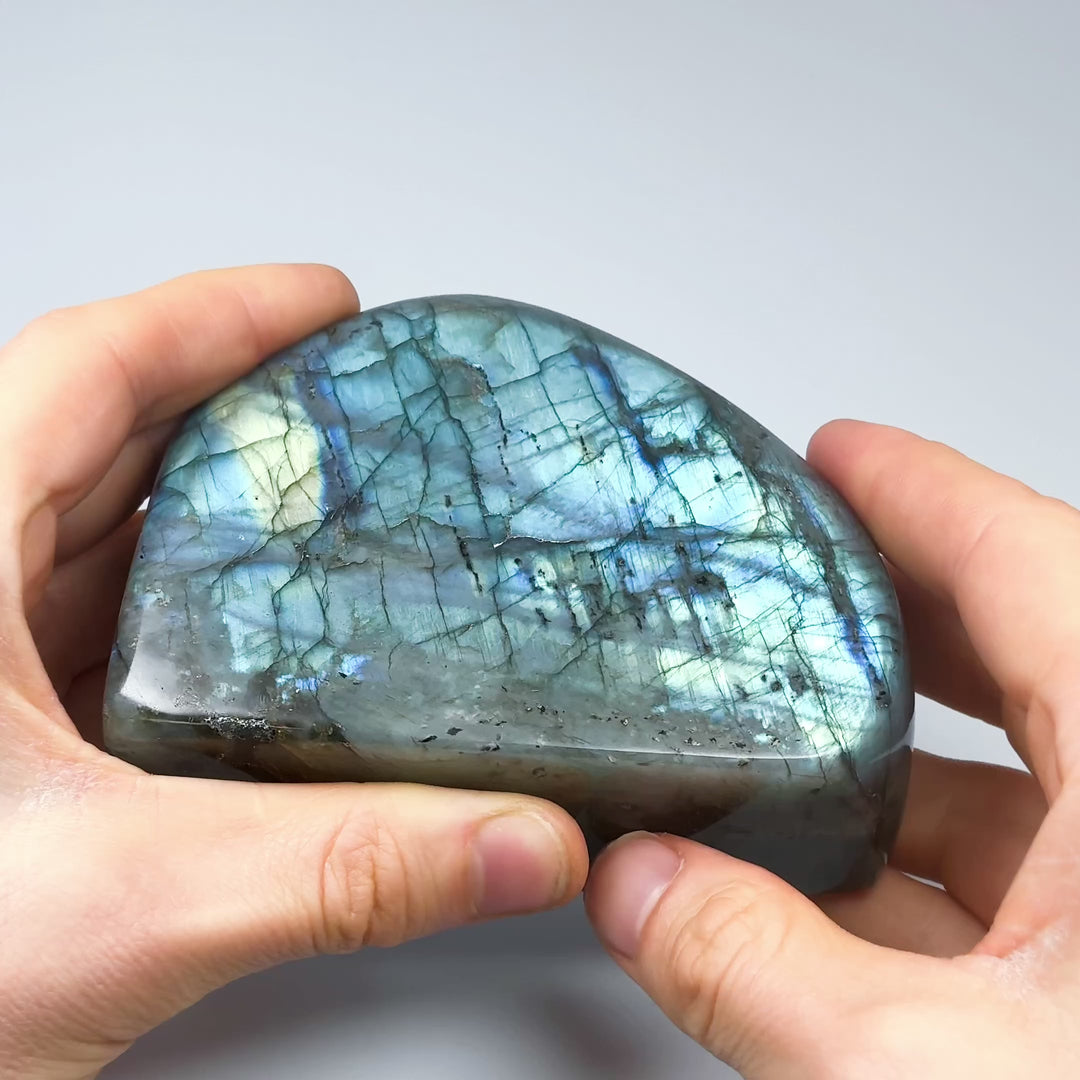 Labradorite Stand Up