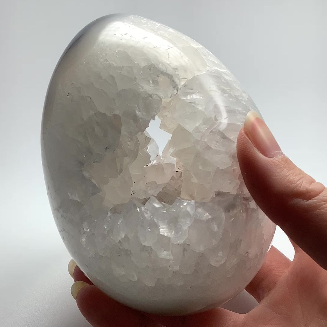 Agate Geode Egg