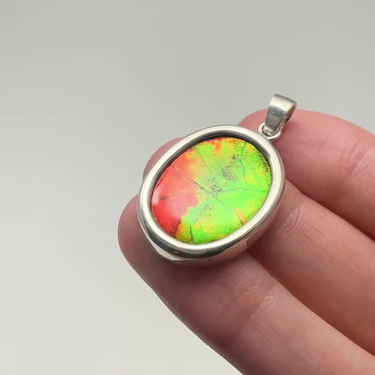Alberta Ammolite Pendant