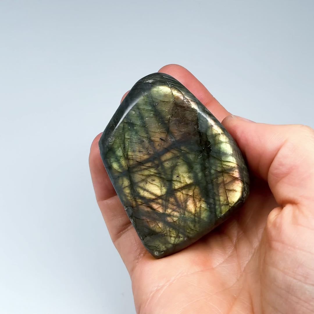 Labradorite Stand Up