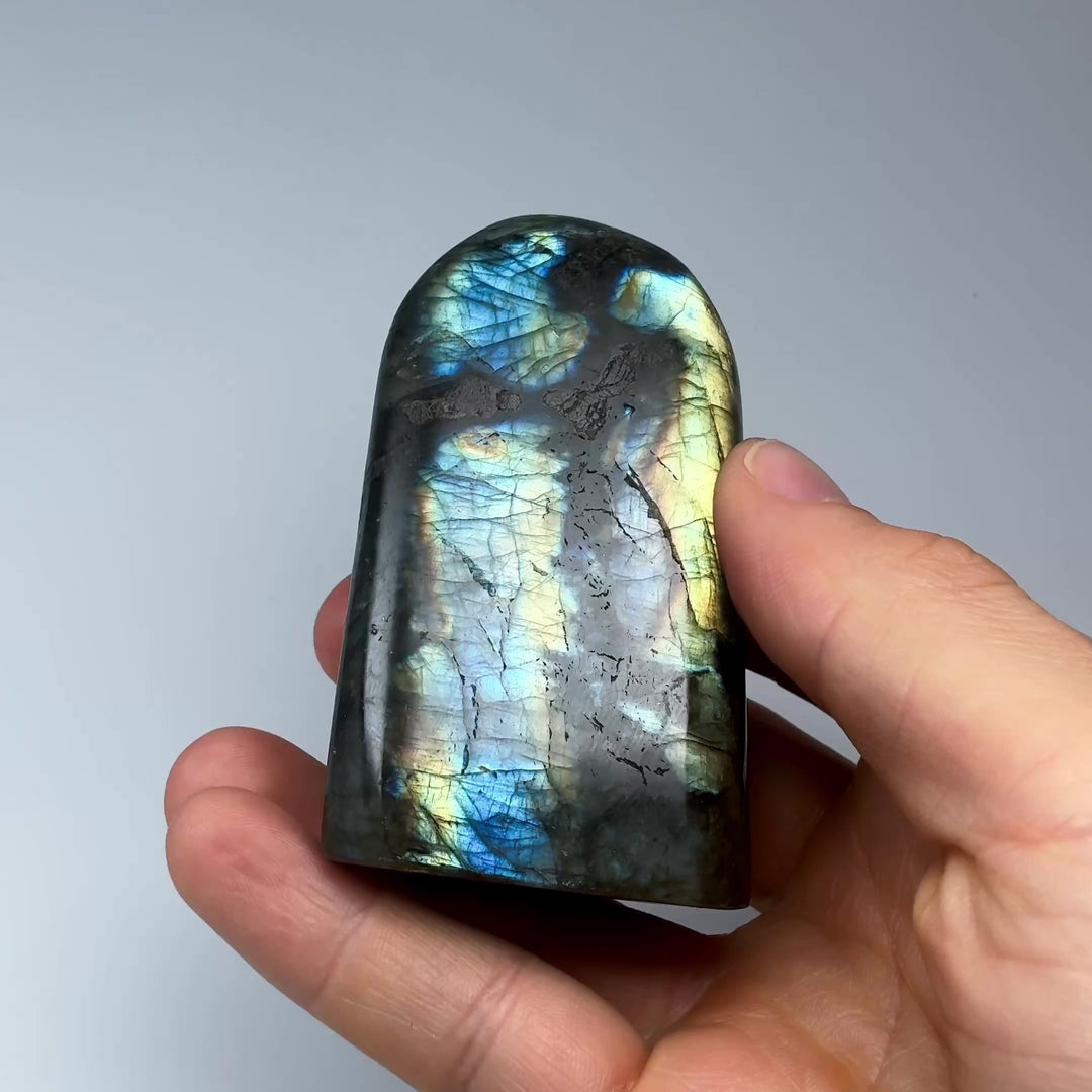 Labradorite Stand Up