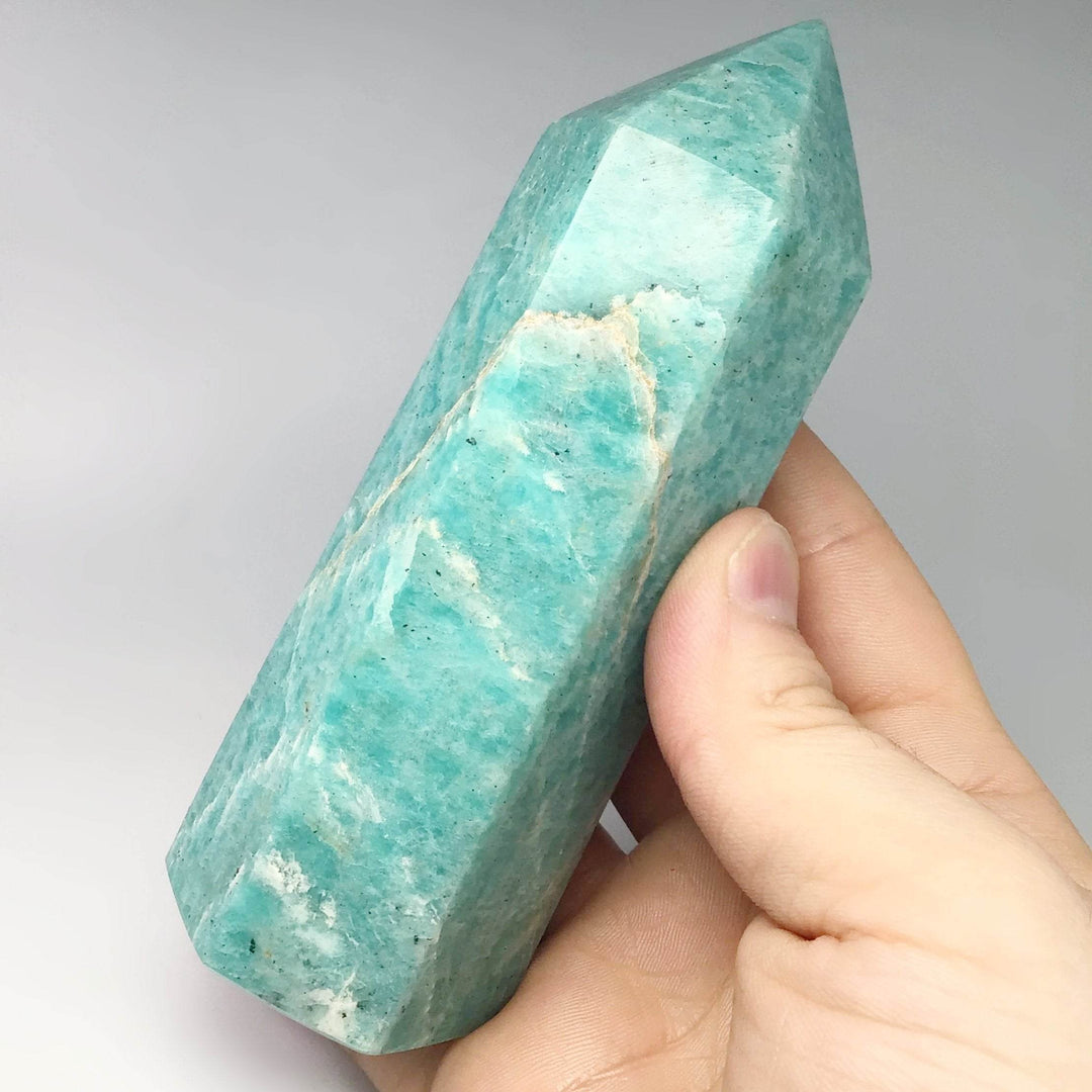 Amazonite Point-Rocks and Gems Canada