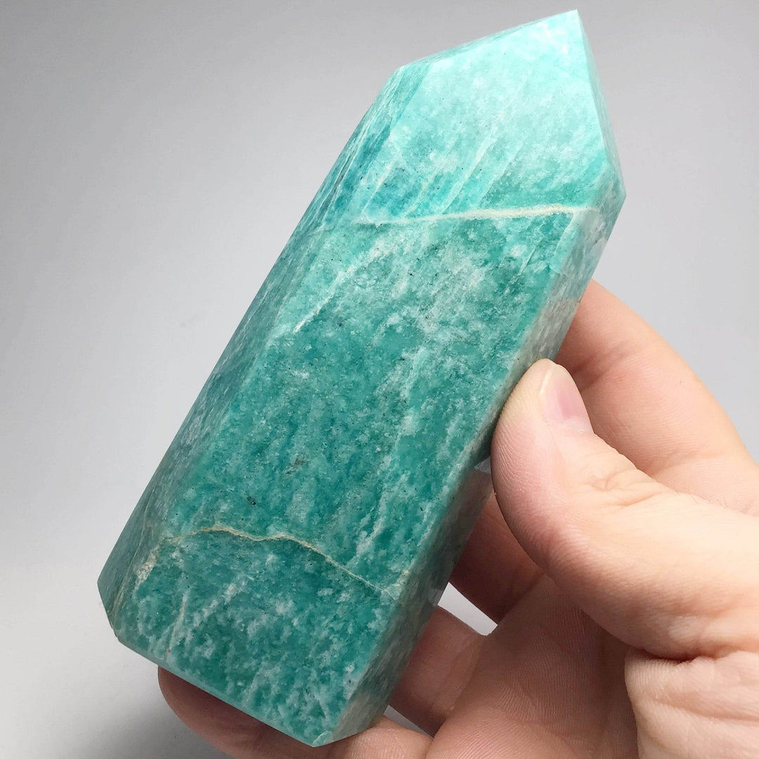 Amazonite Point-Rocks and Gems Canada