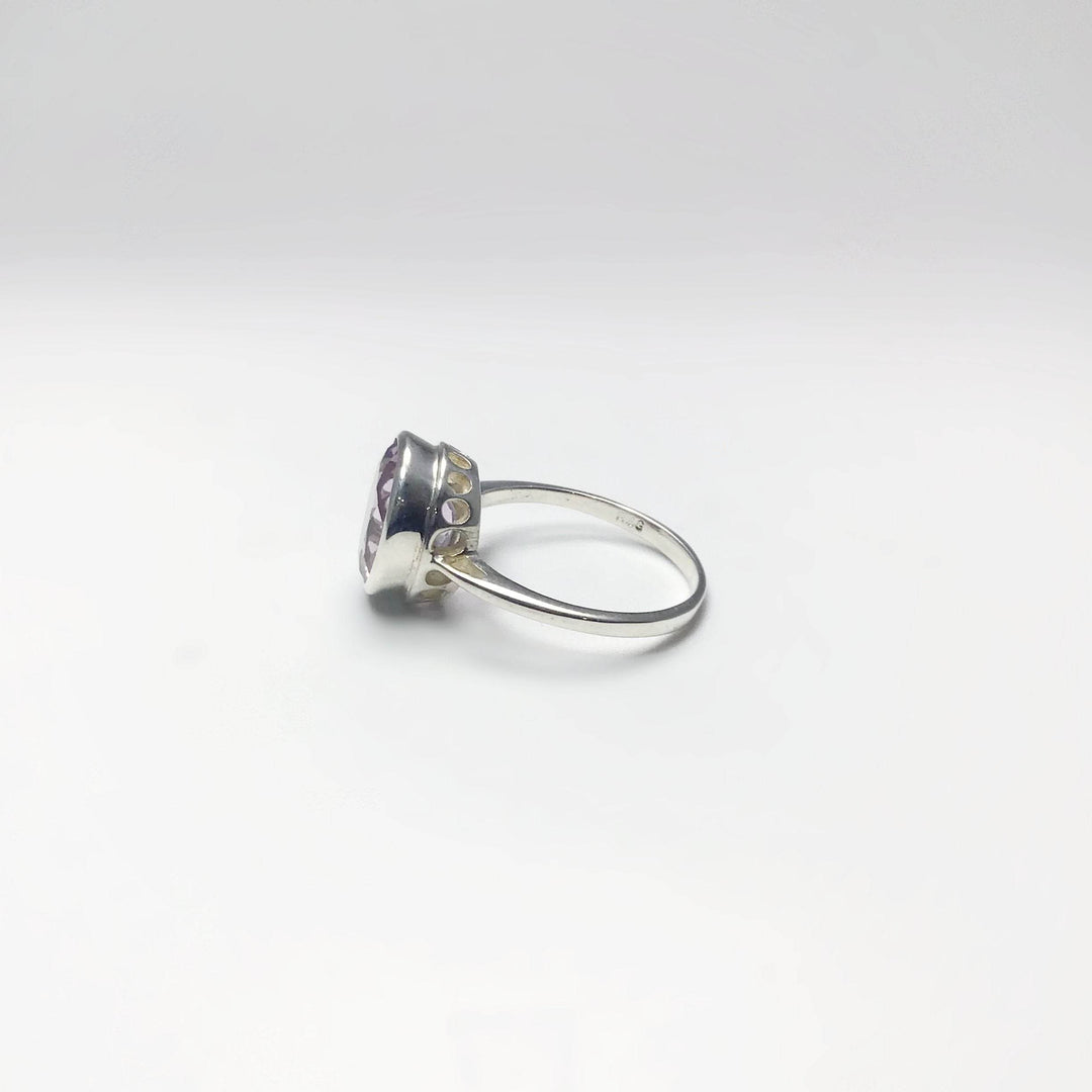 Amethyst Ring-Rocks and Gems Canada