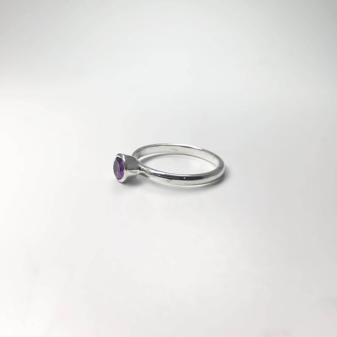 Amethyst Ring-Rocks and Gems Canada