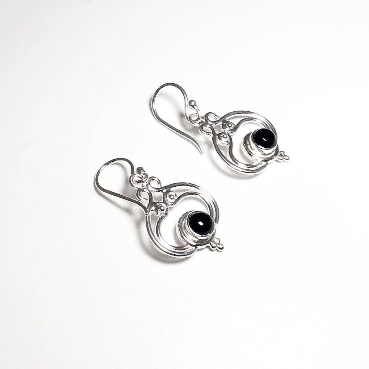 Black Onyx Dangle Earrings-Rocks and Gems Canada