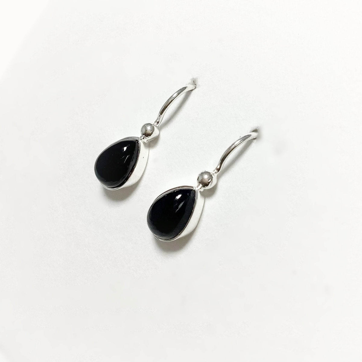 Black Onyx Dangle Earrings-Rocks and Gems Canada