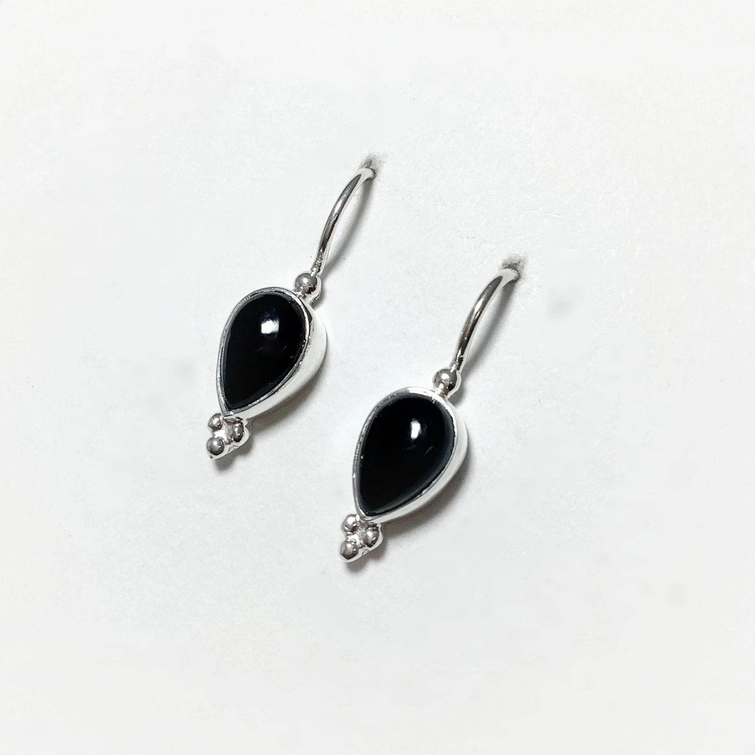 Black Onyx Dangle Earrings-Rocks and Gems Canada