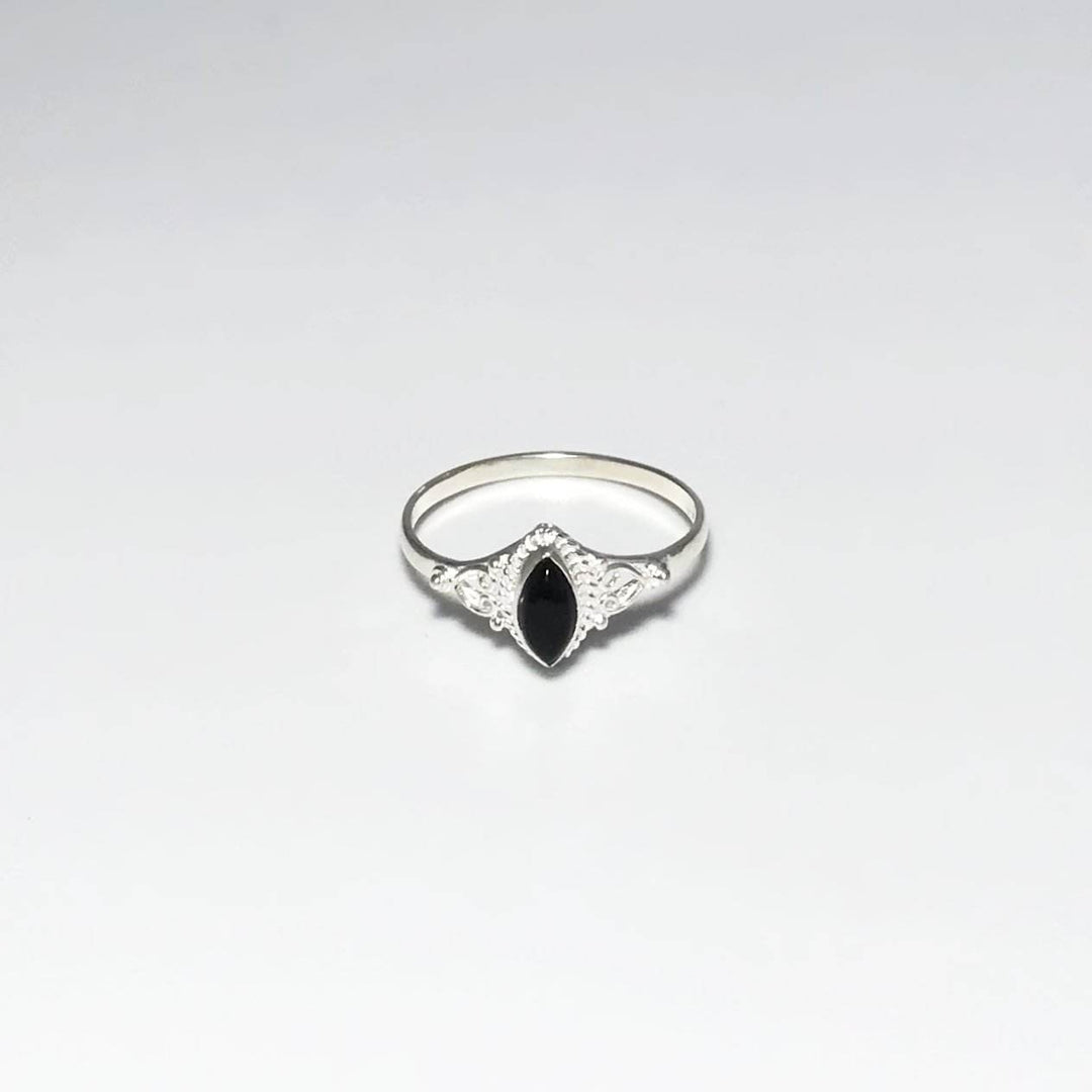 Black Onyx Ring-Rocks and Gems Canada