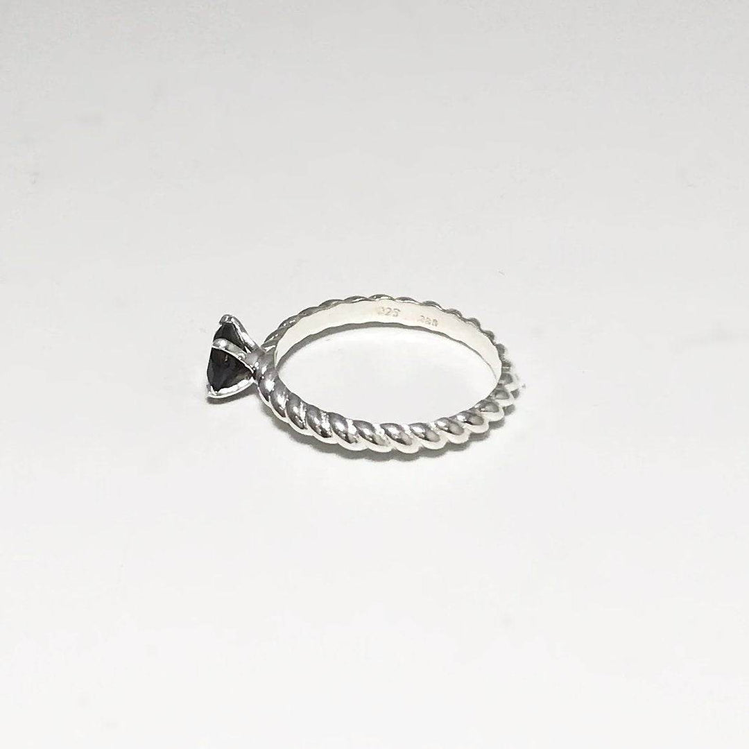 Black Onyx Ring-Rocks and Gems Canada