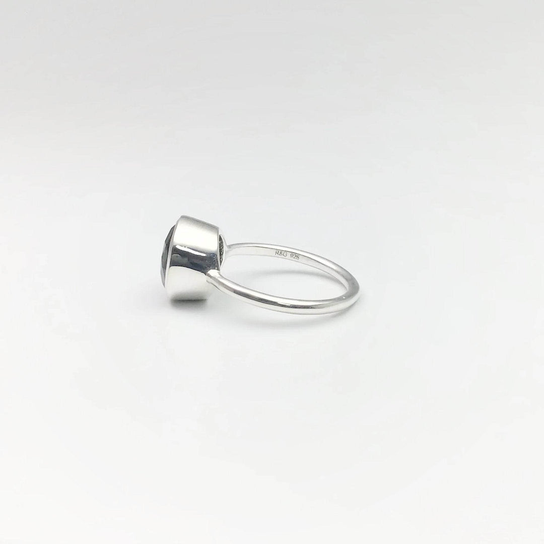 Black Onyx Ring-Rocks and Gems Canada