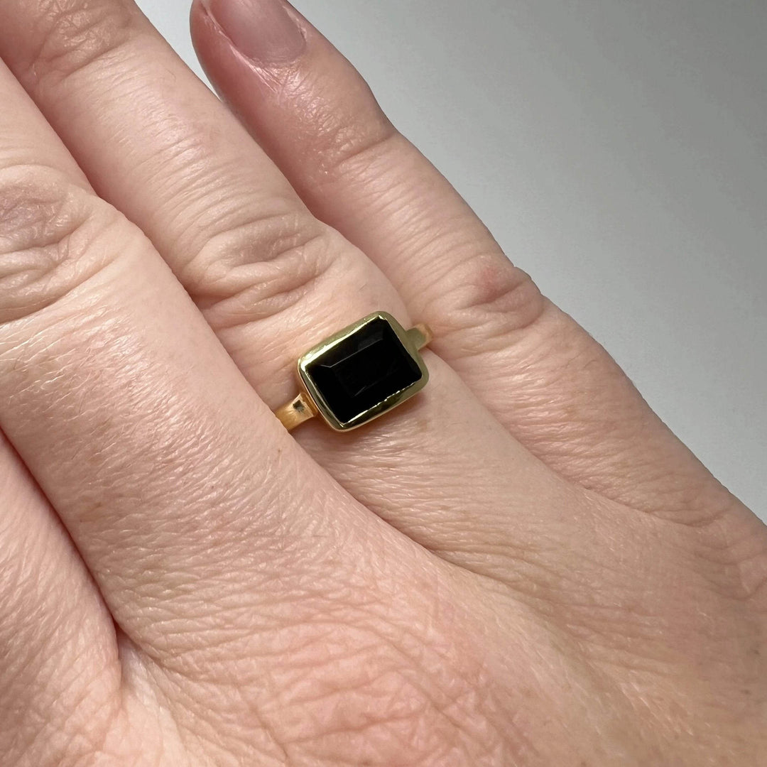 Black Onyx Ring-Rocks and Gems Canada
