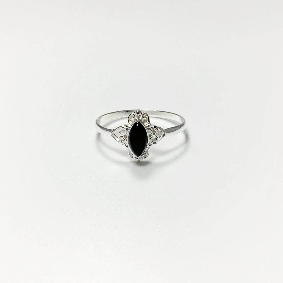 Black Onyx Ring-Rocks and Gems Canada