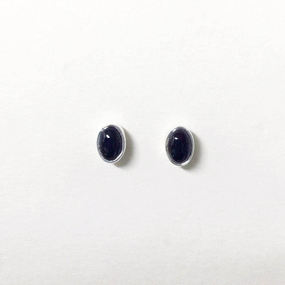 Black Onyx Stud Earrings-Rocks and Gems Canada