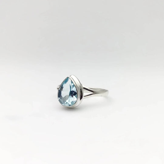 Blue Topaz Ring-Rocks and Gems Canada