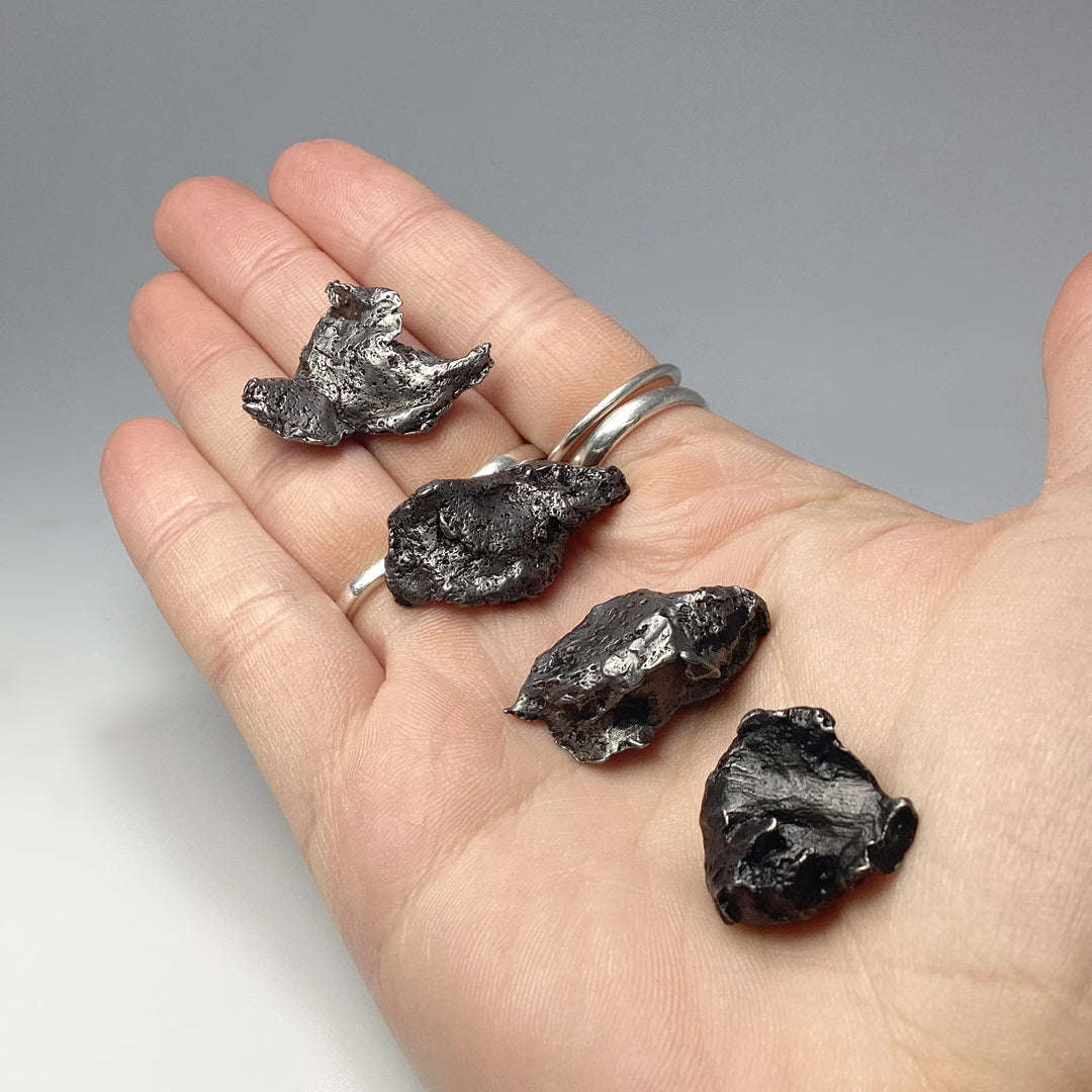 Sikhote-Alin Shrapnel Meteorite - Rocks and Gems Canada