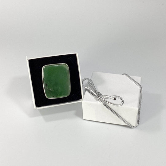Canadian Jade Ring-Rocks and Gems Canada