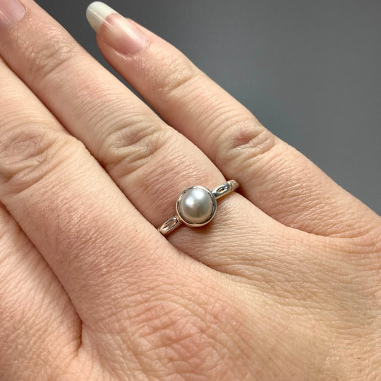 Freshwater Pearl Ring-Rocks and Gems Canada