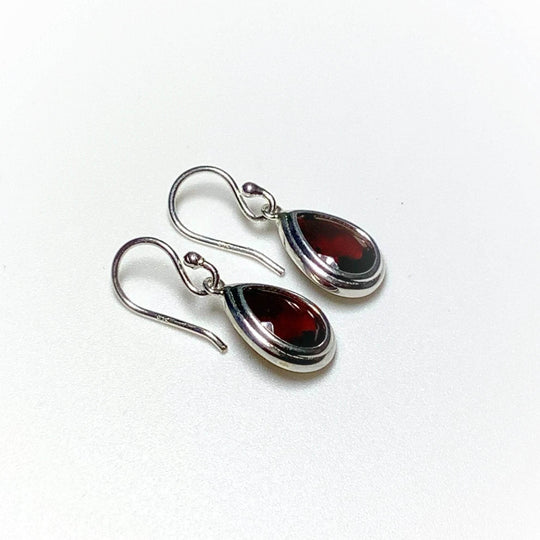 Garnet Dangle Earrings-Rocks and Gems Canada