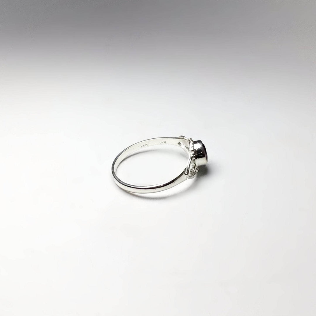 Garnet Ring-Rocks and Gems Canada