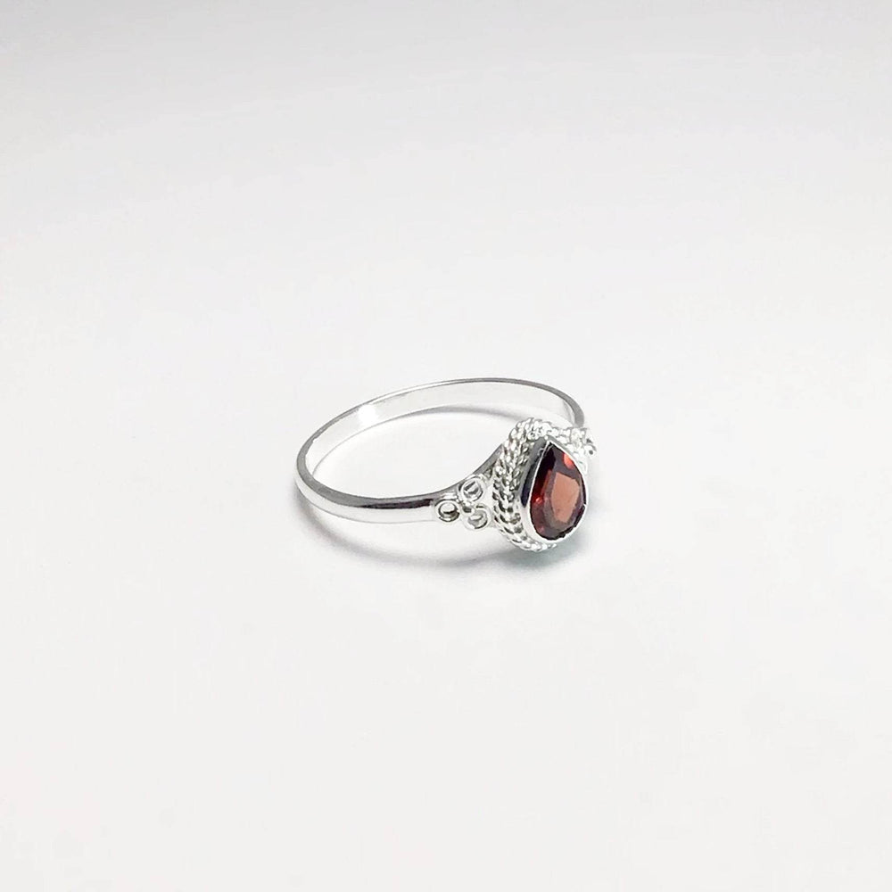 Garnet Ring-Rocks and Gems Canada