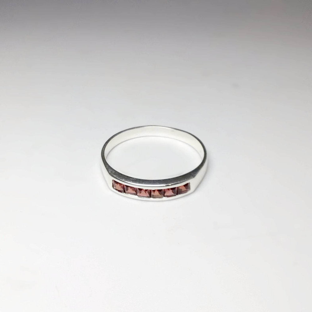 Garnet Ring-Rocks and Gems Canada