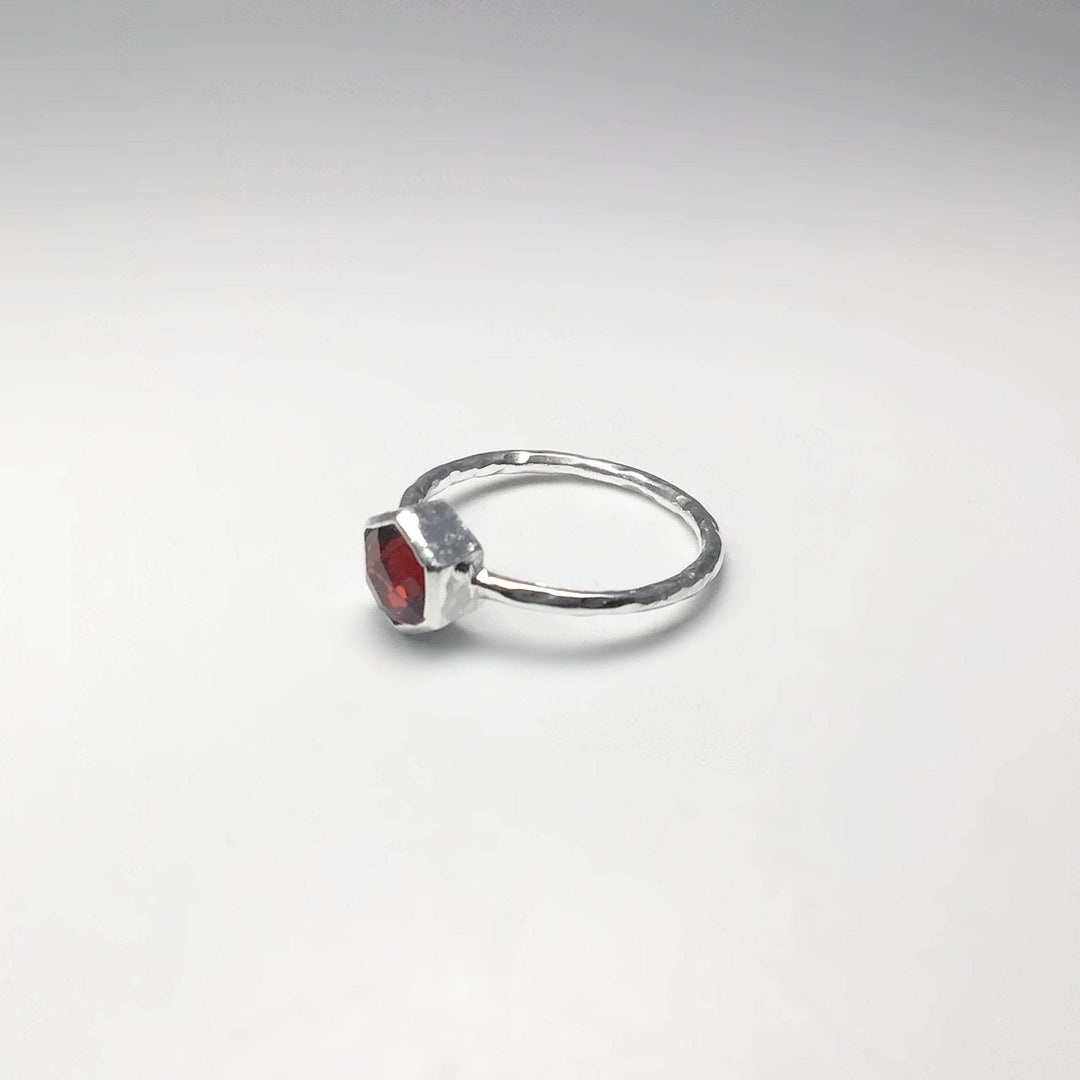 Garnet Ring-Rocks and Gems Canada