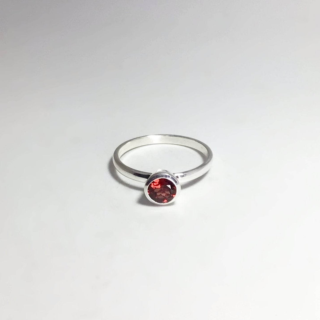 Garnet Ring-Rocks and Gems Canada