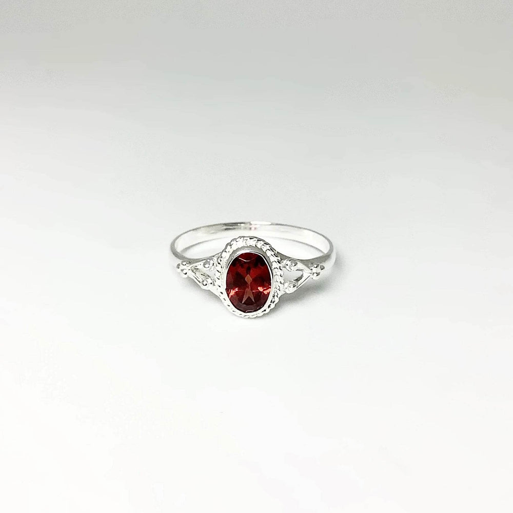 Garnet Ring-Rocks and Gems Canada