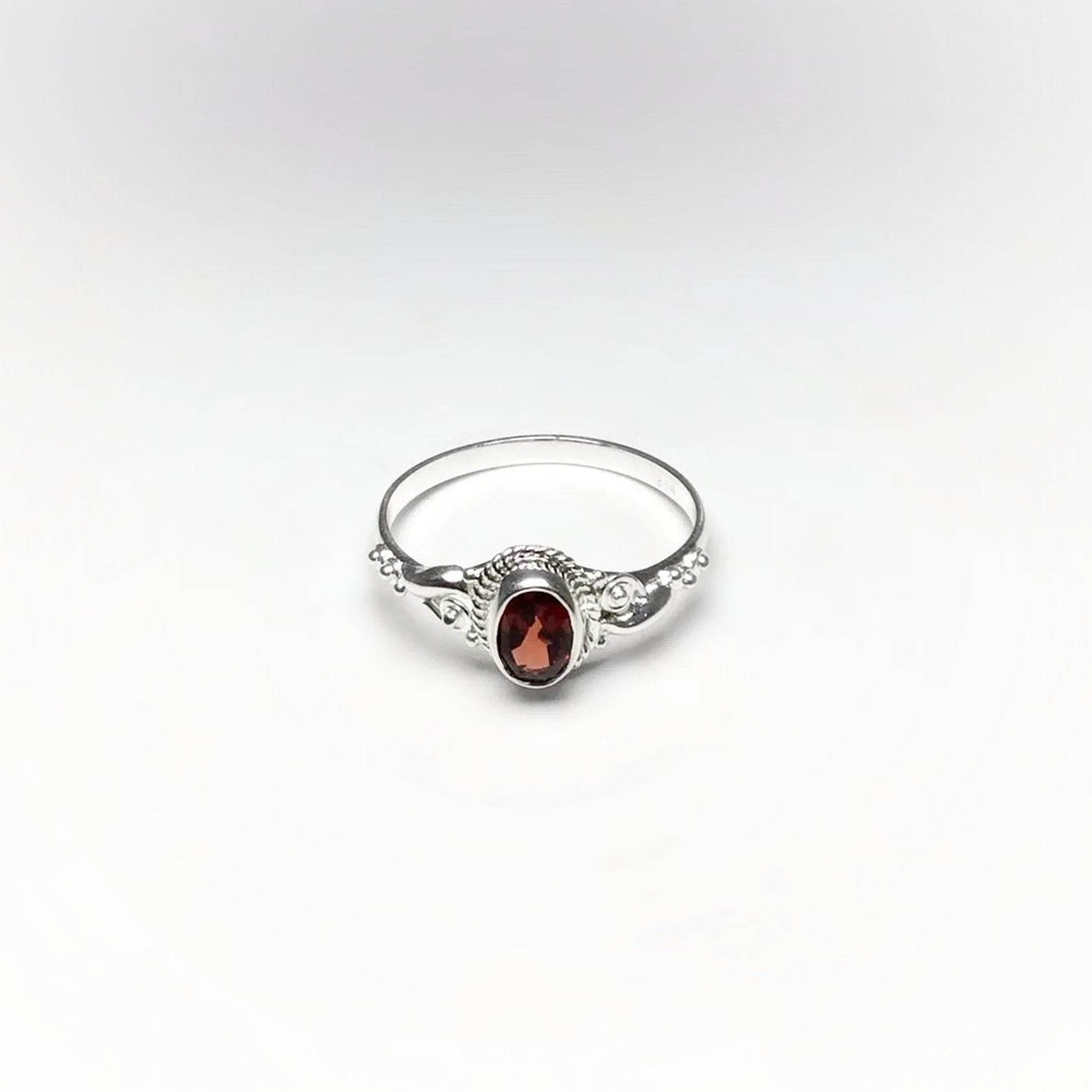 Garnet Ring-Rocks and Gems Canada