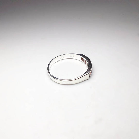 Garnet Ring-Rocks and Gems Canada