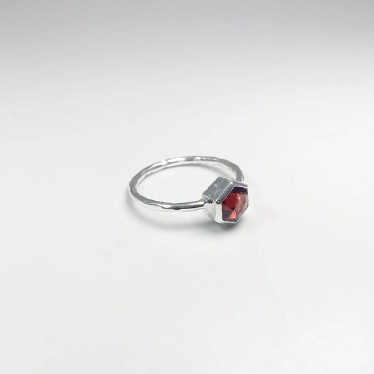 Garnet Ring-Rocks and Gems Canada
