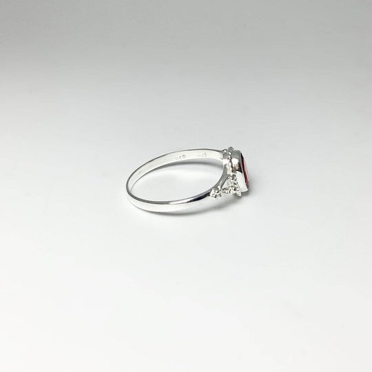 Garnet Ring-Rocks and Gems Canada