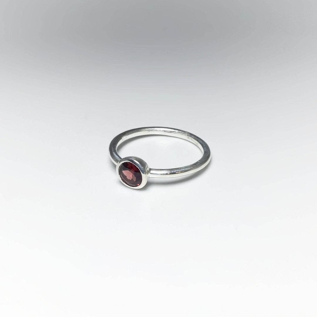 Garnet Ring-Rocks and Gems Canada