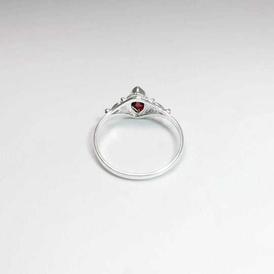Garnet Ring-Rocks and Gems Canada