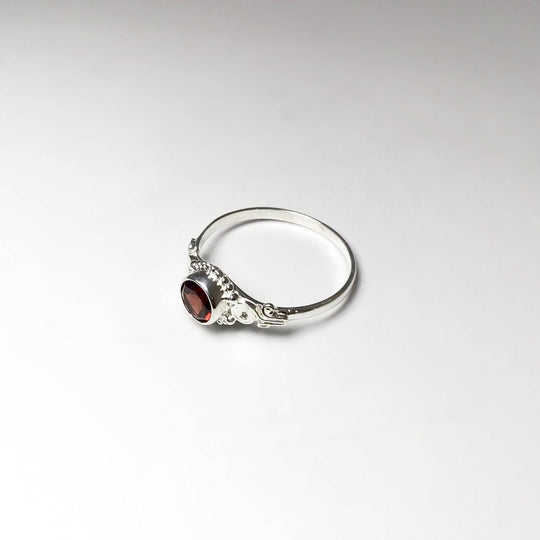 Garnet Ring-Rocks and Gems Canada