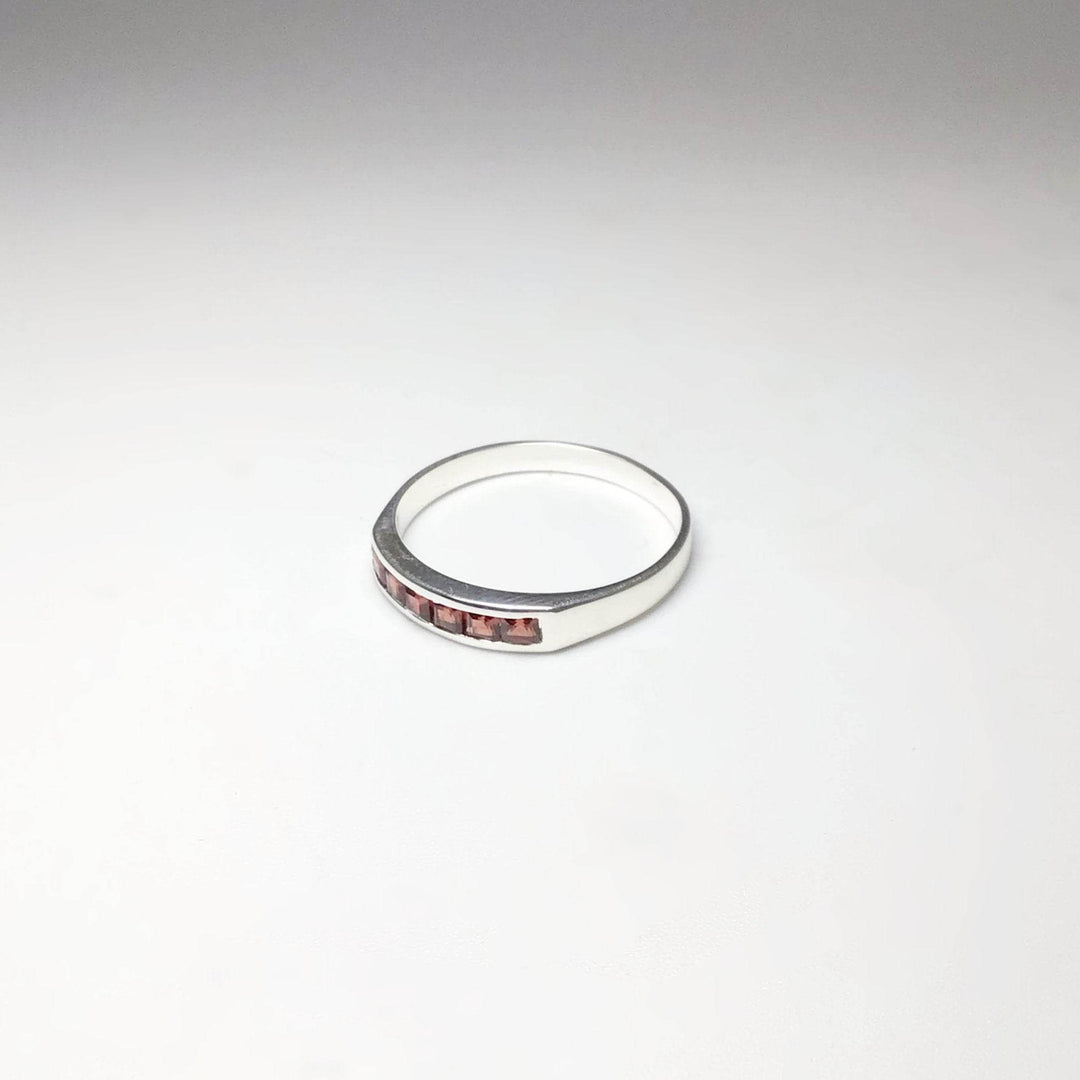 Garnet Ring-Rocks and Gems Canada