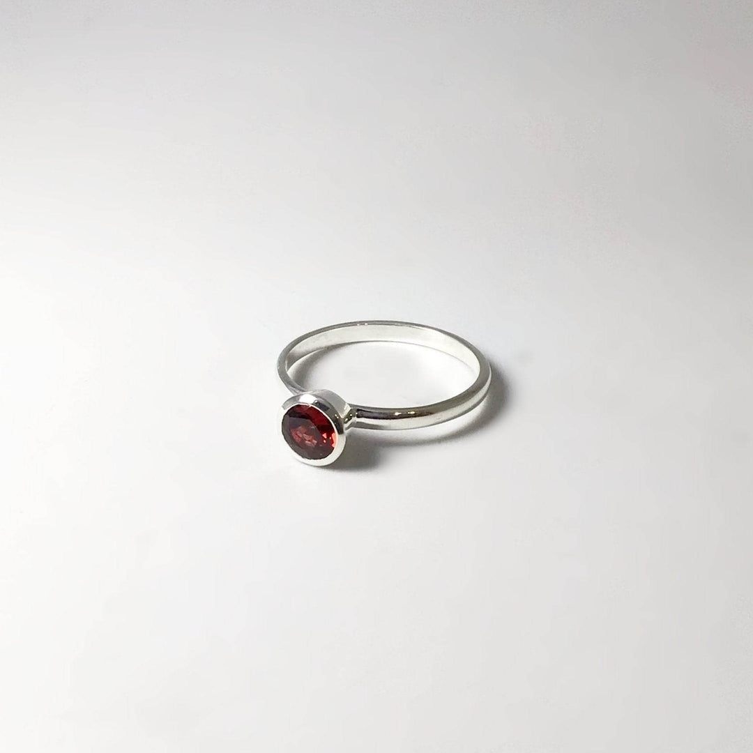 Garnet Ring-Rocks and Gems Canada