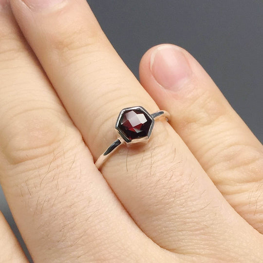 Garnet Ring-Rocks and Gems Canada