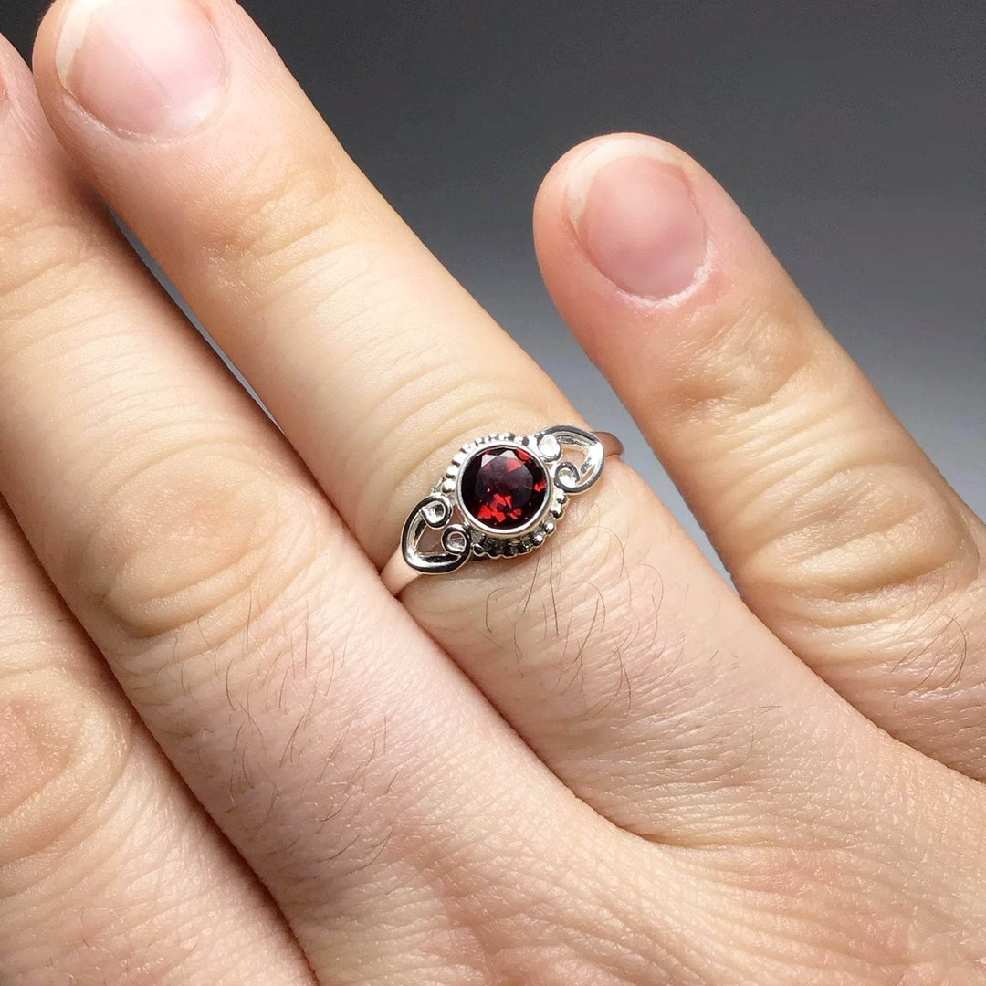 Garnet Ring-Rocks and Gems Canada