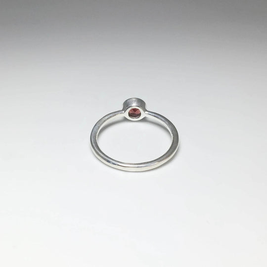 Garnet Ring-Rocks and Gems Canada