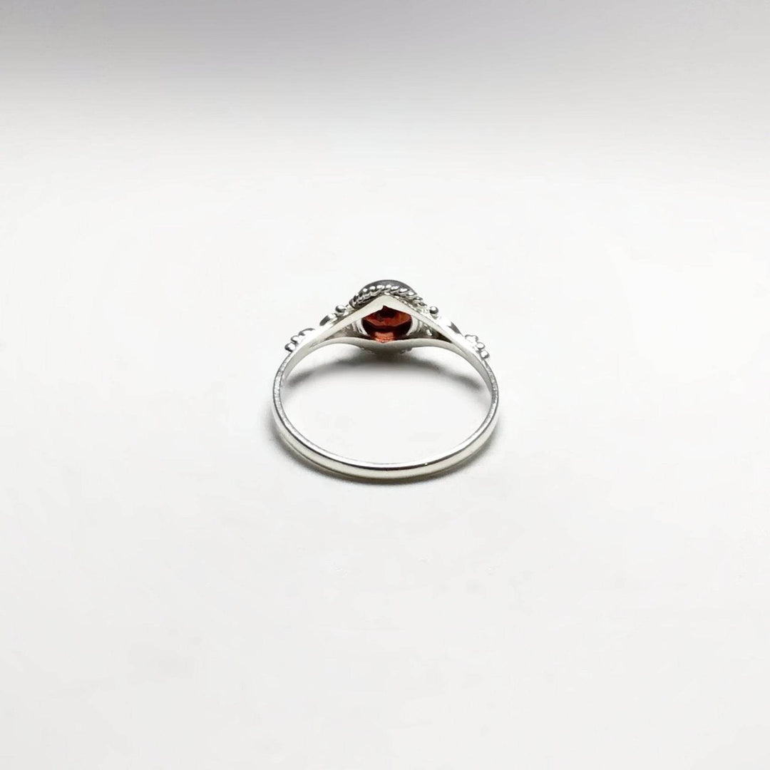 Garnet Ring-Rocks and Gems Canada