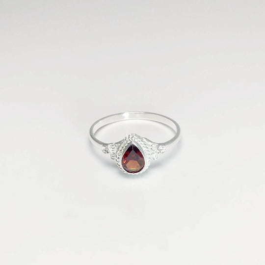 Garnet Ring-Rocks and Gems Canada