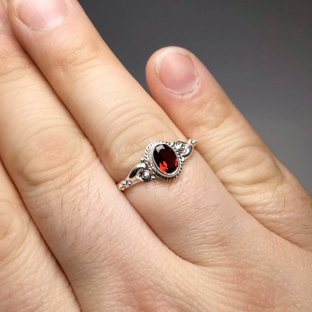 Garnet Ring-Rocks and Gems Canada