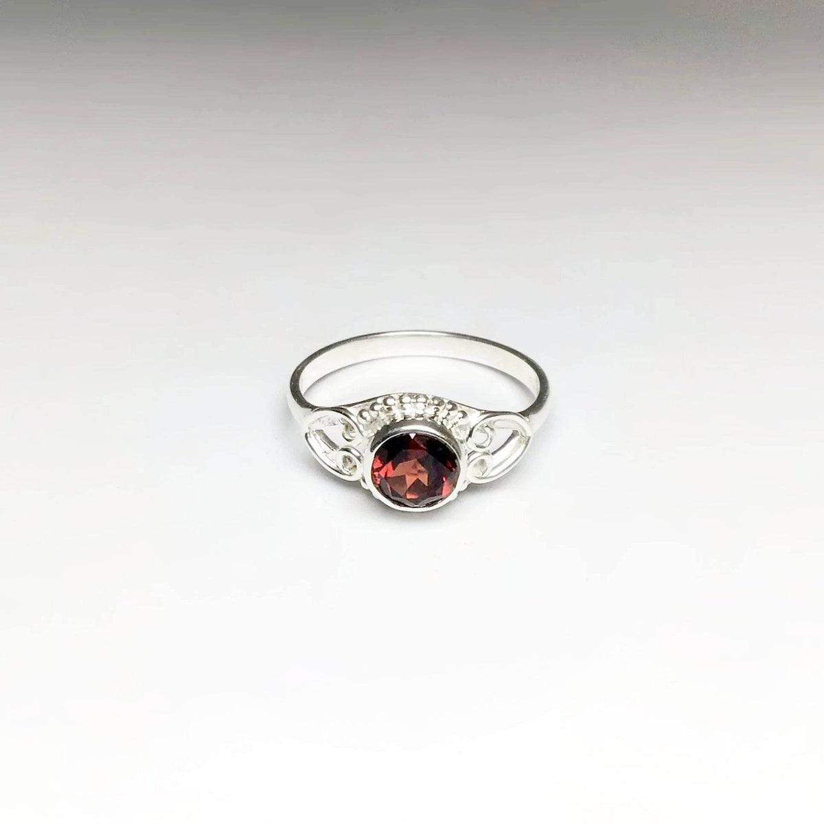 Garnet Ring-Rocks and Gems Canada