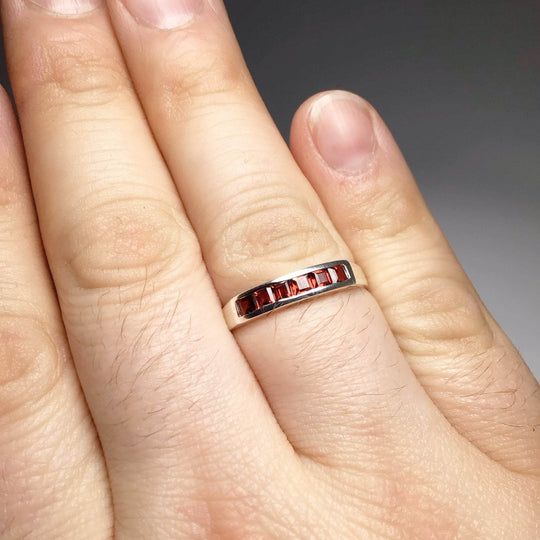 Garnet Ring-Rocks and Gems Canada