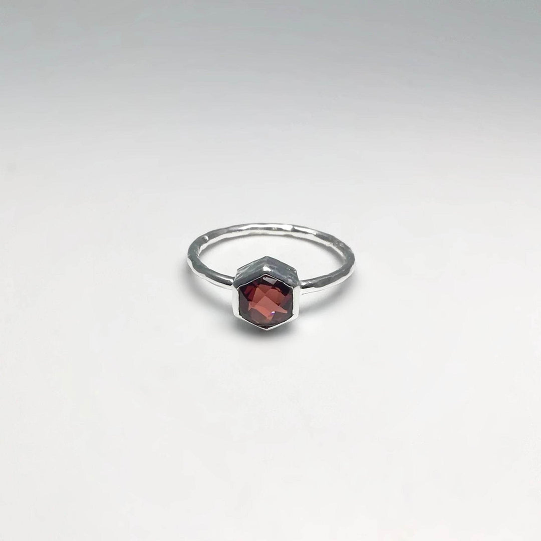 Garnet Ring-Rocks and Gems Canada