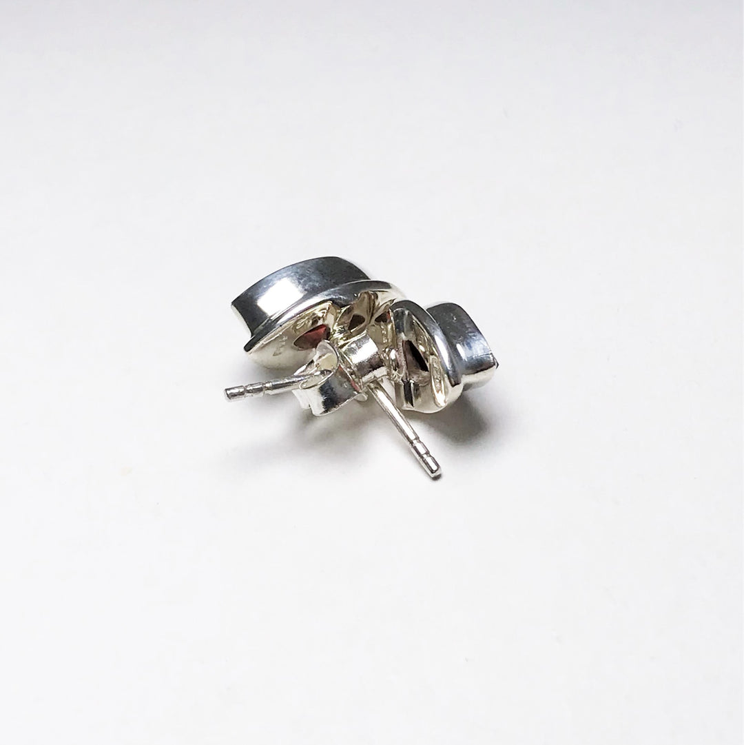 Garnet Stud Earrings - Rocks and Gems Canada
