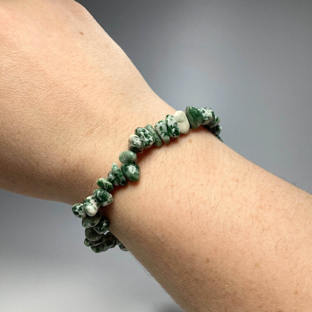 Green Dot Jade Chip Beaded Bracelet-Rocks and Gems Canada