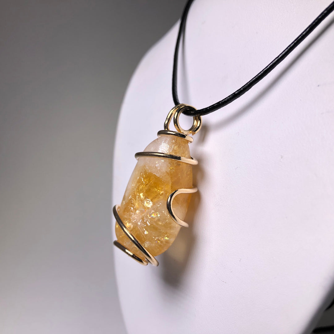 Wire Wrap Pendant - Gold Plated - Rocks and Gems Canada
